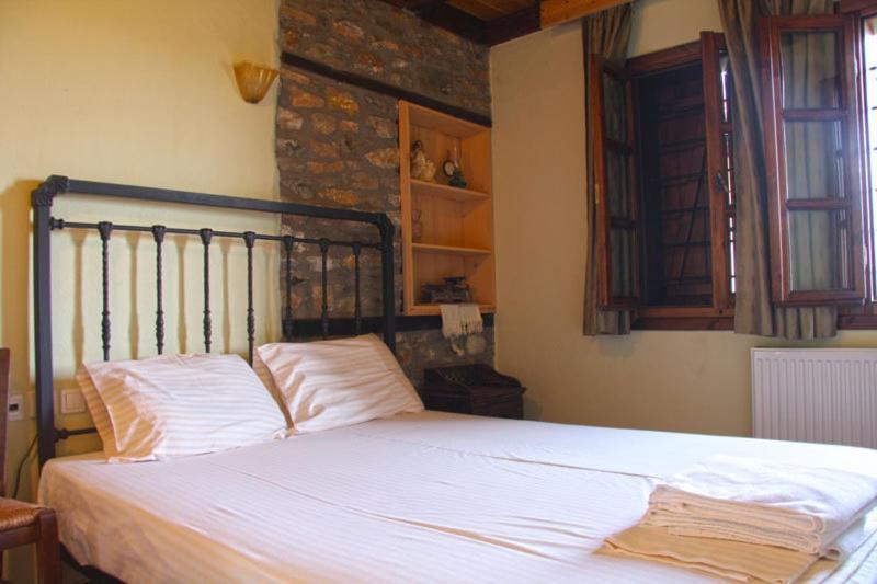 To Xani Hotel Palaios Panteleimonas Buitenkant foto
